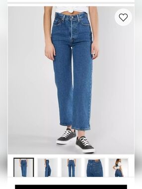 Levi’s Ribcage Straight Jeans Size 29 High Rise Button Fly Blue Denim Mom Jean